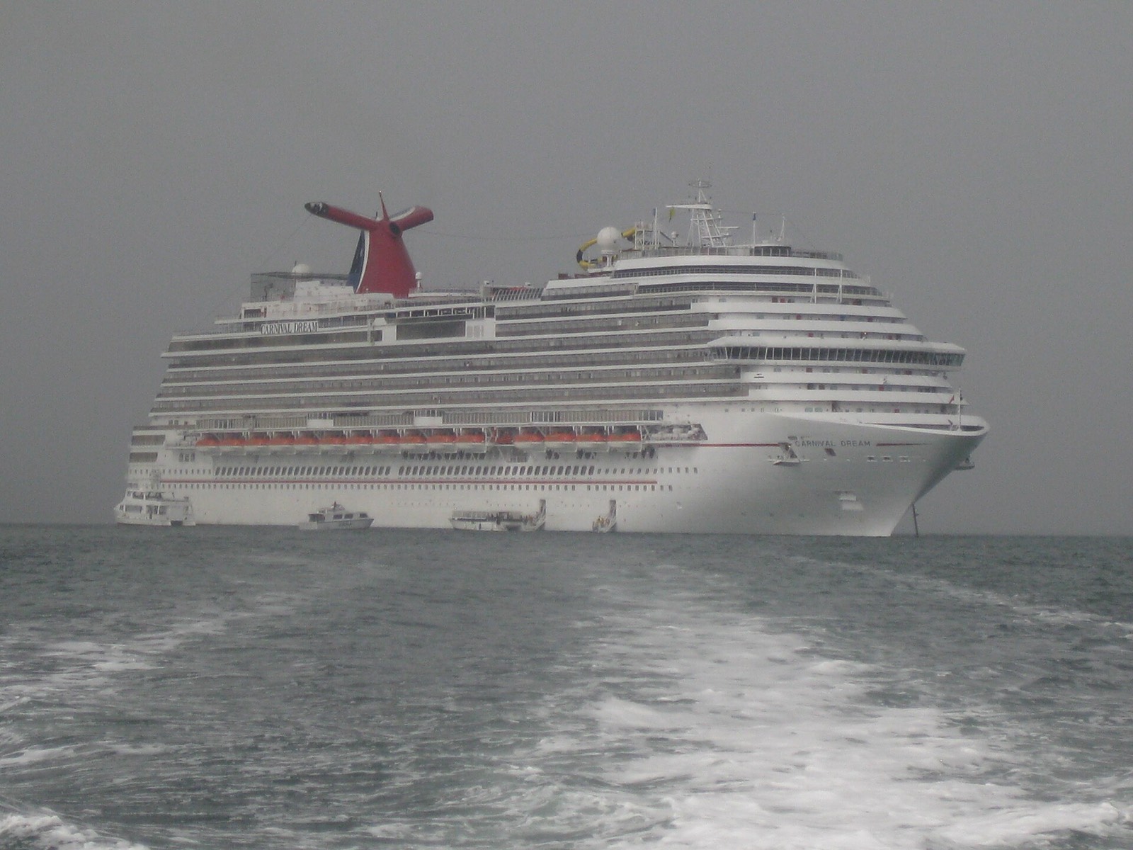 Carnival Dream, exterior