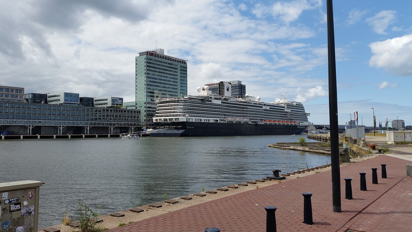Nieuw Statendam, exterior
